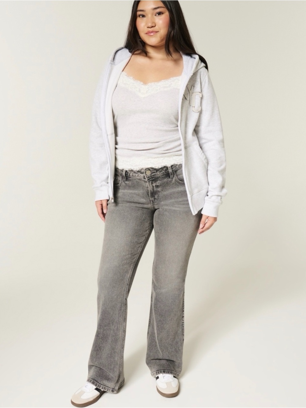 Hollister Women's Gray Bootcut Jeans - Washed Charcoal